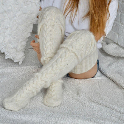Chaussettes d'hiver longues au-dessus du genou, tricotées avec motif en pile